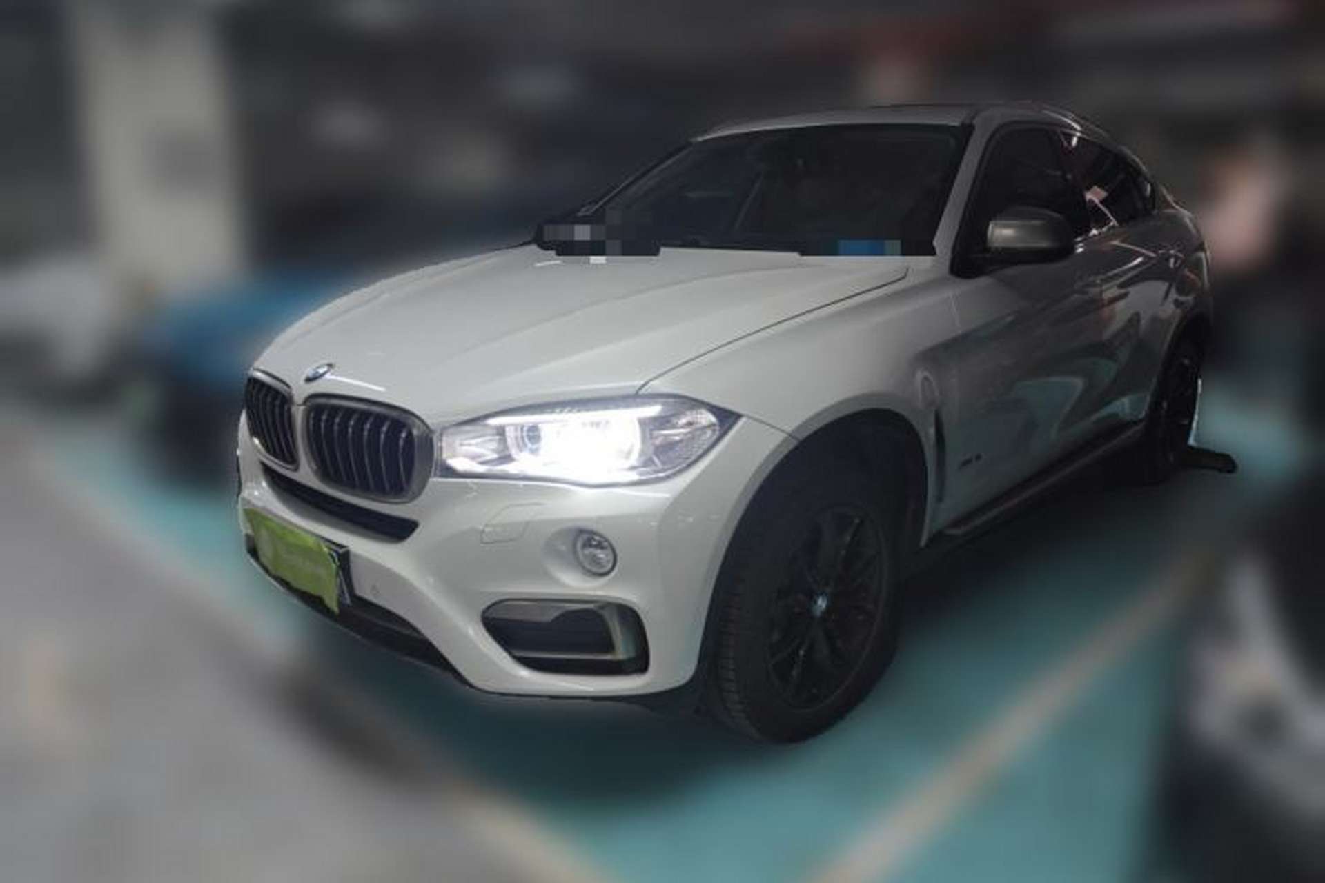 Used BMW X6 2018 xDrive28i Front Left 45 Deg