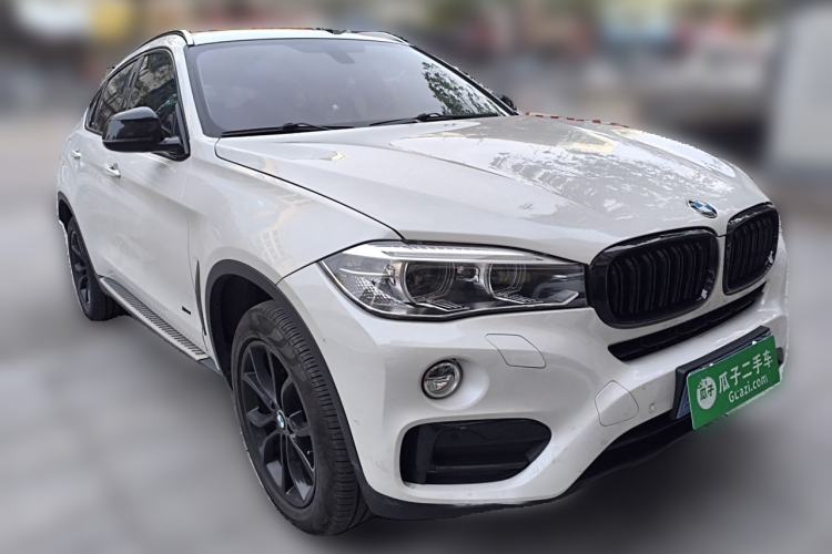 Used BMW X6 2018 xDrive28i Front Right 45 Deg