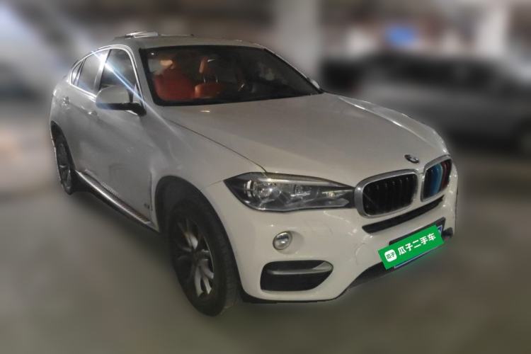 Used BMW X6 2018 xDrive35i Base Model Middle East Front Right 45 Deg