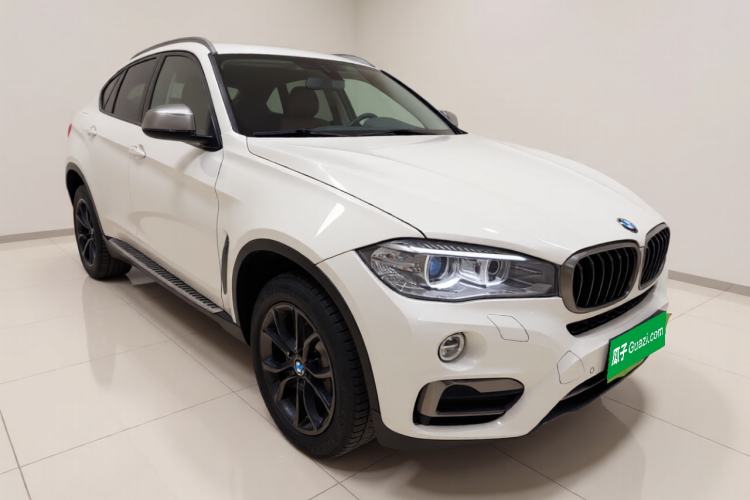 Used BMW X6 2018 xDrive28i Front Right 45 Deg