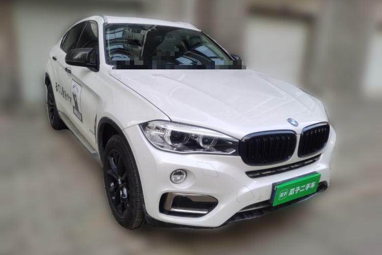 Used BMW X6 2018 xDrive28i Front Right 45 Deg