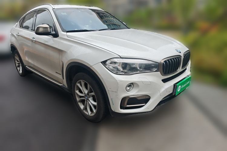 Used BMW X6 2018 xDrive28i Front Right 45 Deg