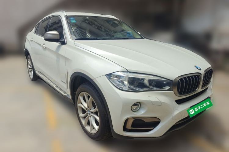 Used BMW X6 2018 xDrive28i Front Right 45 Deg
