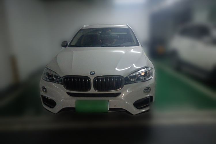 Used BMW X6 2018 xDrive28i Front