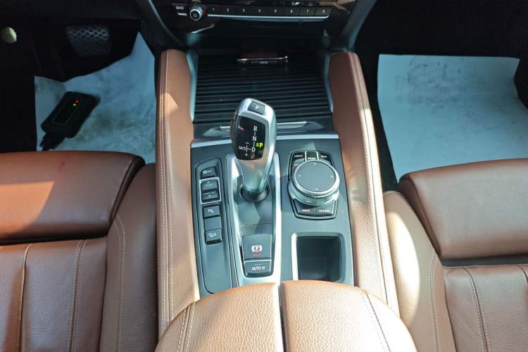 Used BMW X6 2018 xDrive28i Gear Lever