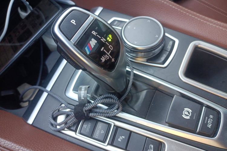 Used BMW X6 2018 xDrive28i Gear Lever