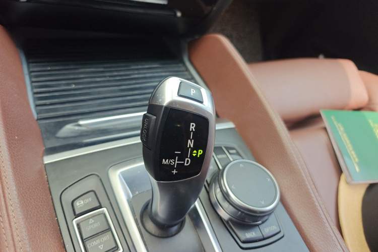 Used BMW X6 2018 xDrive28i Gear Lever