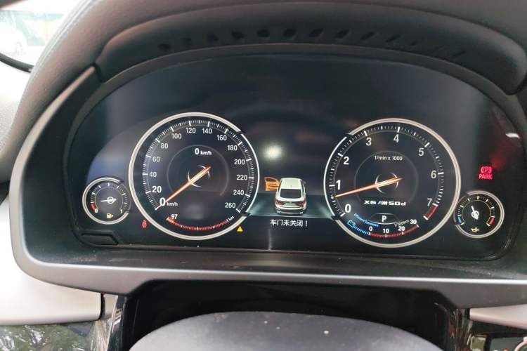 Used BMW X6 2018 xDrive35i Base Model Middle East Instrument Cluster