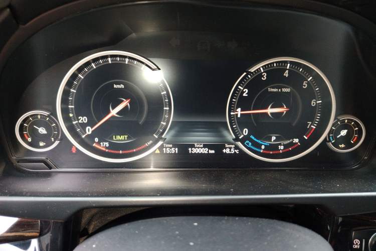 Used BMW X6 2018 xDrive35i M Sport Luxury Edition Instrument Cluster