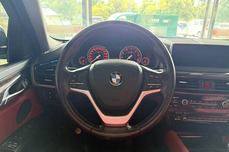 Used BMW X6 2018 xDrive28i Interior 2