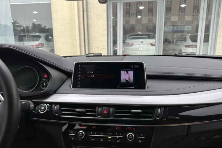 Used BMW X6 2018 xDrive35i Leading Model Interior 3
