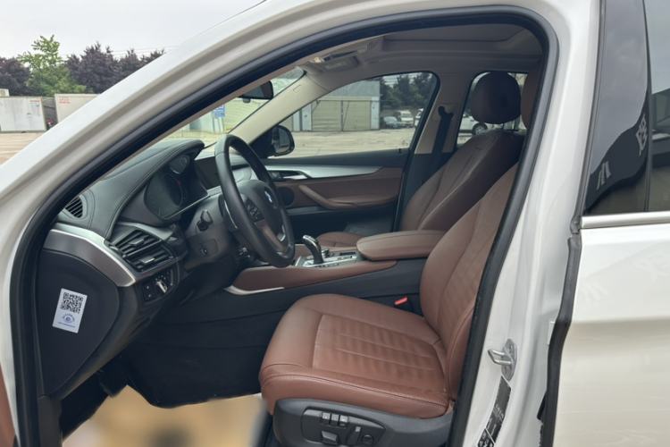 Used BMW X6 2018 xDrive35i Leading Model Interior 6
