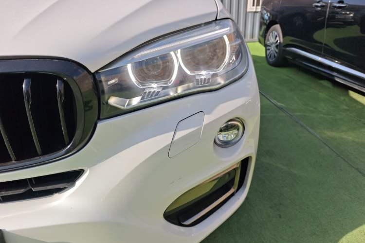 Used BMW X6 2018 xDrive28i Left Front Headlight