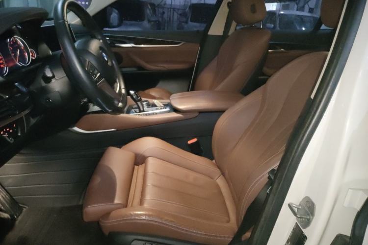 Used BMW X6 2018 xDrive28i Left Front Seat