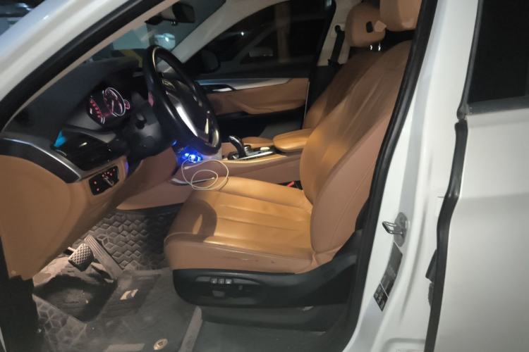 Used BMW X6 2018 xDrive35i Leading Model Left Front Seat