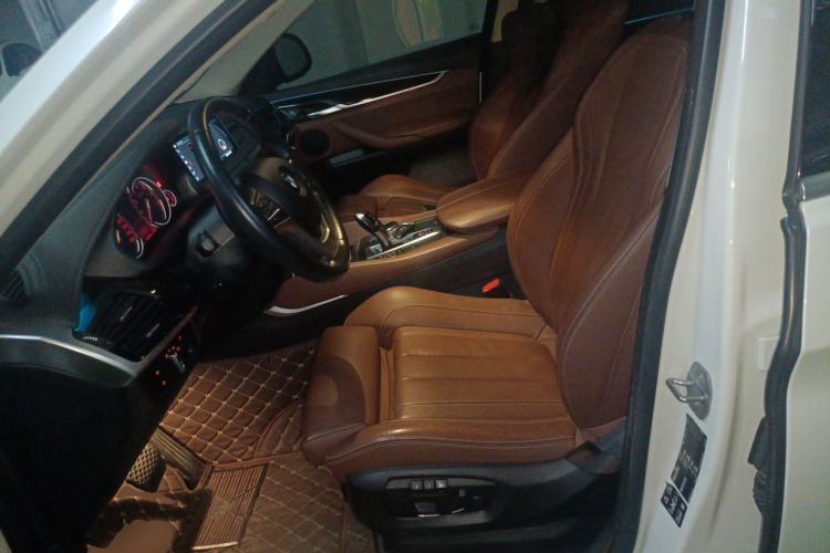 Used BMW X6 2018 xDrive28i Left Front Seat