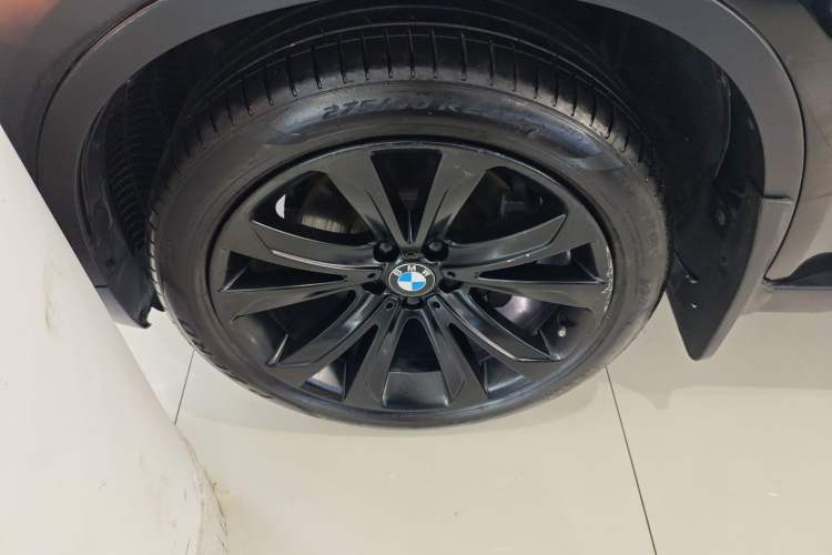 Used BMW X6 2018 xDrive35i Leading Model Left Front Wheel Hub
