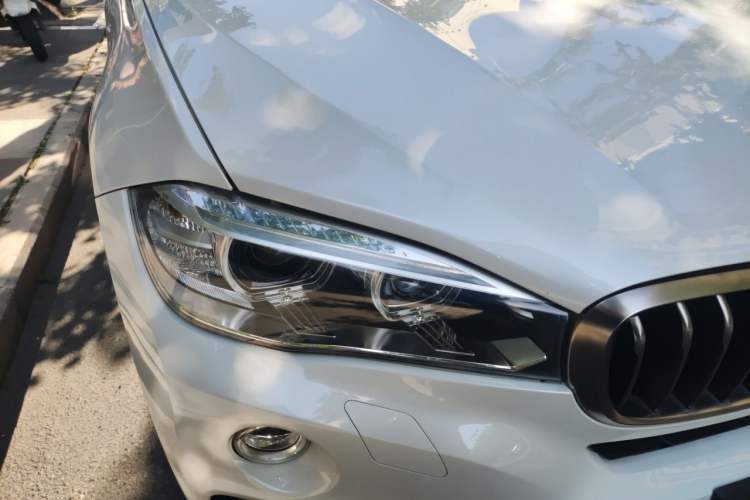 Used BMW X6 2018 xDrive28i Right Front Headlight