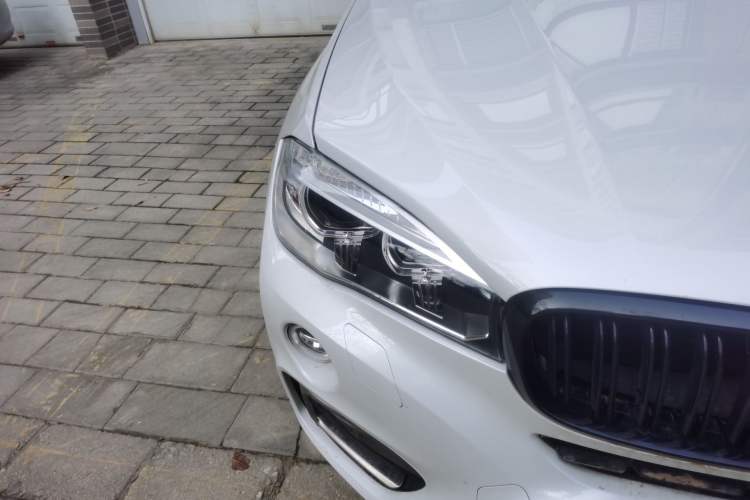 Used BMW X6 2018 xDrive28i Right Front Headlight