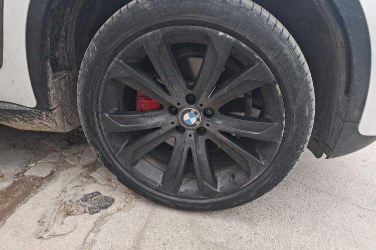 Used BMW X6 2018 xDrive35i Leading Model Right Front Wheel Hub