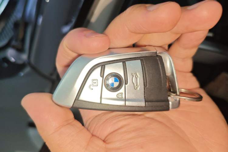 Used BMW X6 2018 xDrive35i Leading Model Vehicle Key