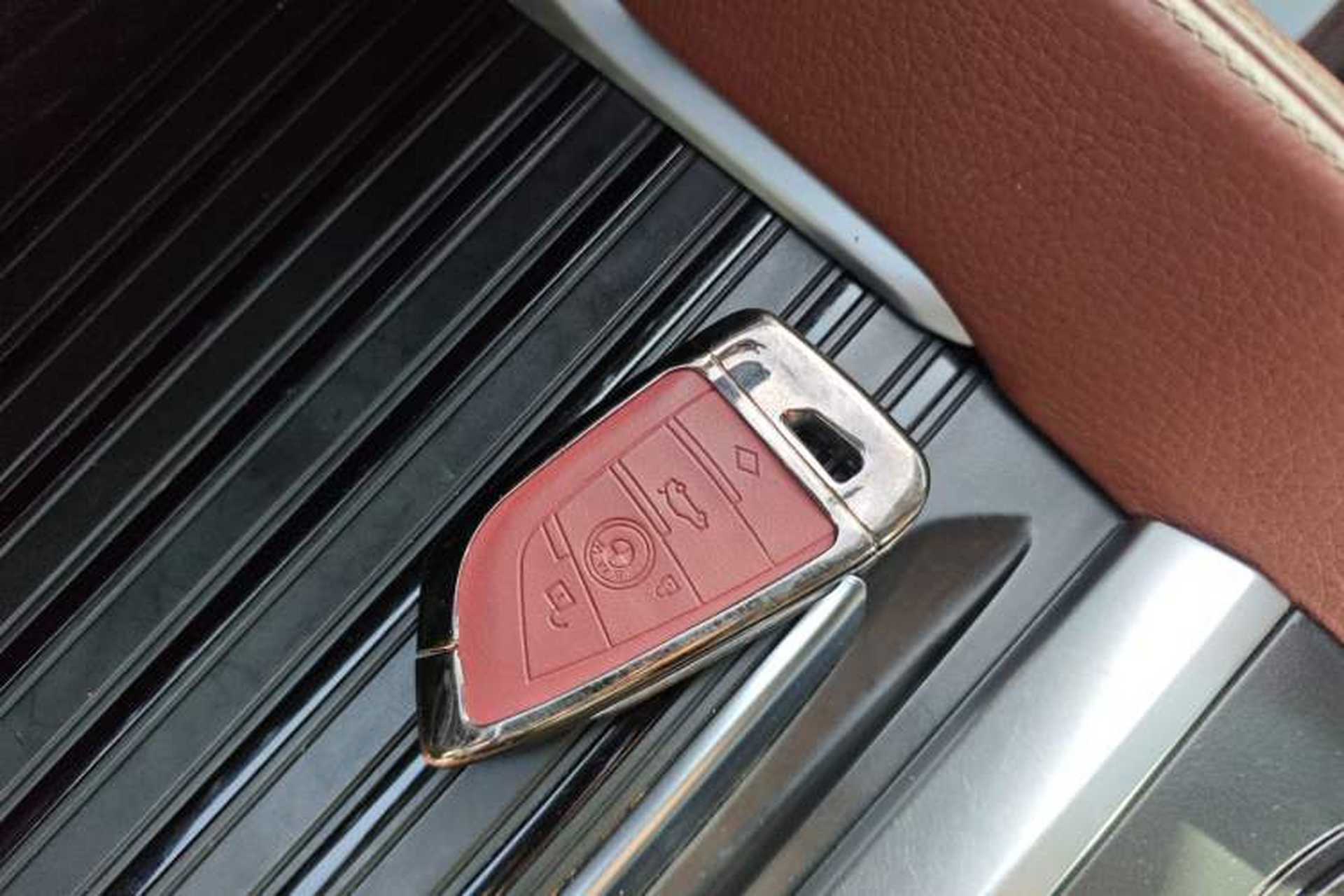 Used BMW X6 2018 xDrive28i Vehicle Key