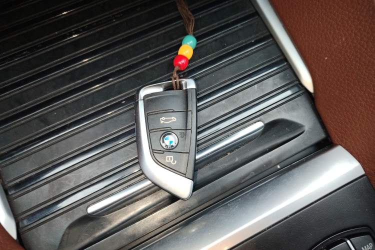 Used BMW X6 2018 xDrive35i M Sport Luxury Edition Vehicle Key