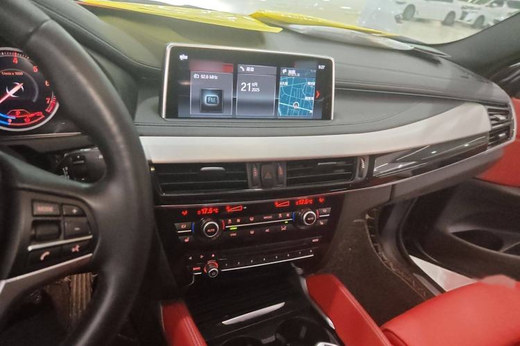 Used BMW X6 2019 xDrive28i M Sport Package Audio And AC Panel