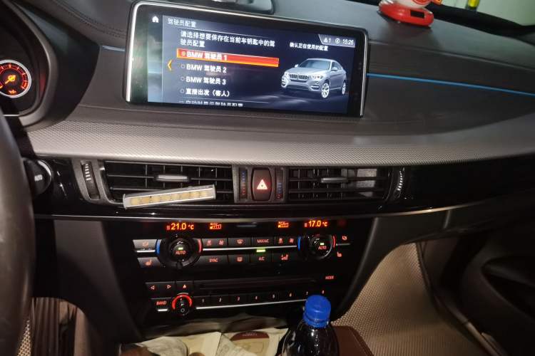 Used BMW X6 2019 xDrive35i Luxury Model with M Sport Package Audio And AC Panel