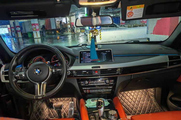 Used BMW X6 2019 xDrive28i M Sport Package Center Console