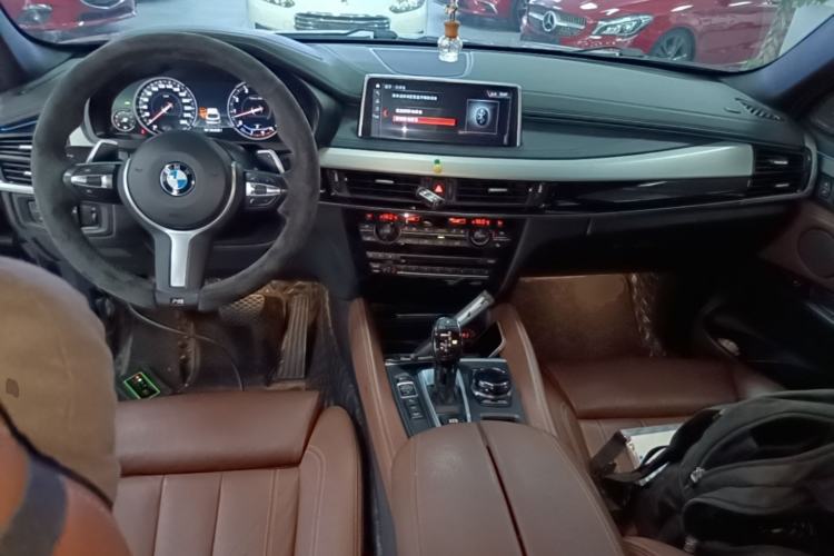 Used BMW X6 2019 xDrive35i M Sport Package Center Console