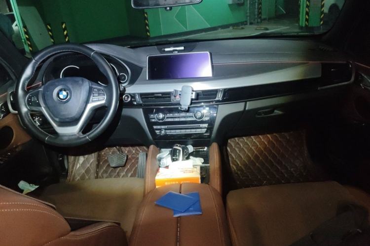 Used BMW X6 2019 xDrive28i M Sport Package Center Console