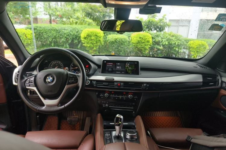 Used BMW X6 2019 xDrive28i M Sport Package Center Console