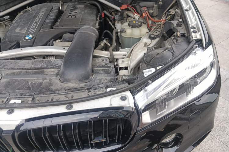 Used BMW X6 2019 xDrive35i M Sport Package Engine Bay Left