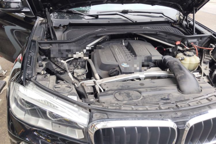 Used BMW X6  Engine Bay Right
