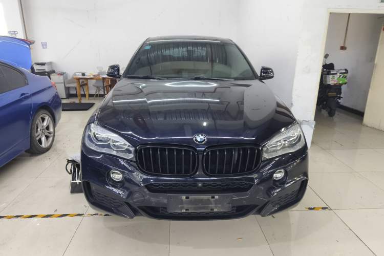 Used BMW X6 2019 xDrive35i Luxury Model with M Sport Package Exterior 1