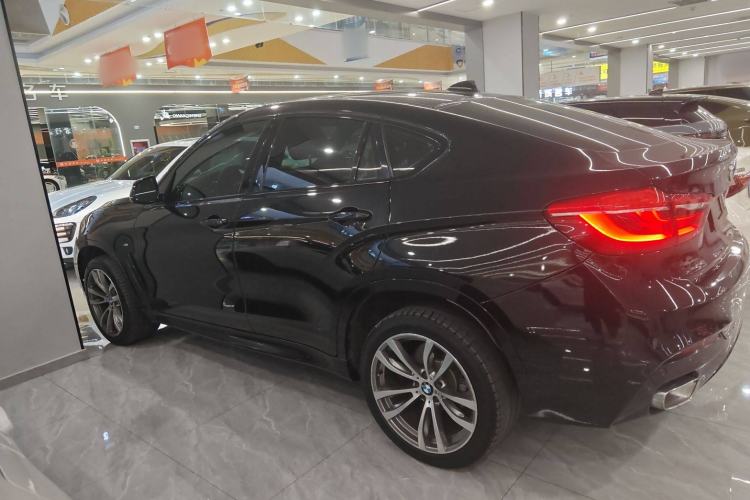 Used BMW X6 2019 xDrive28i M Sport Package Exterior 3
