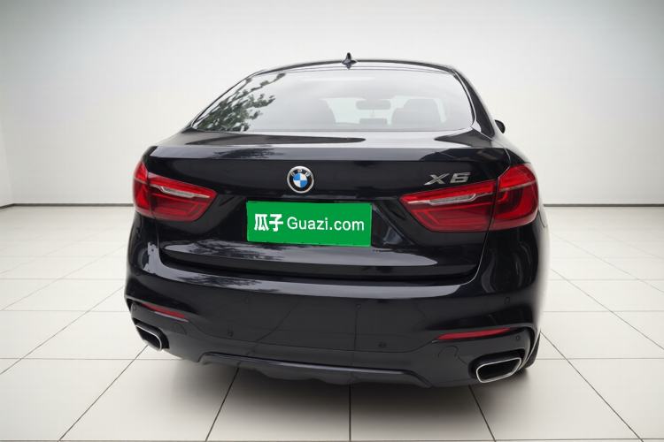 Used BMW X6 2019 xDrive35i Luxury Model with M Sport Package Exterior 4