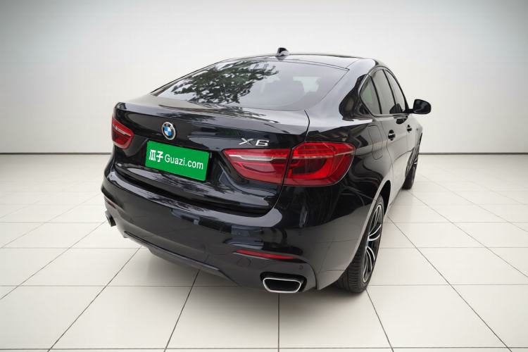 Used BMW X6 2019 xDrive35i Luxury Model with M Sport Package Exterior 5