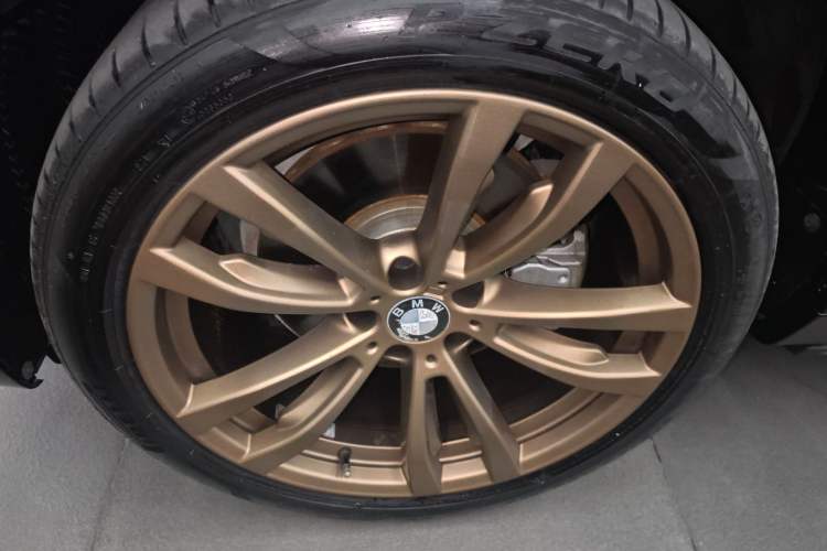 Used BMW X6 2019 xDrive35i M Sport Package Exterior 5