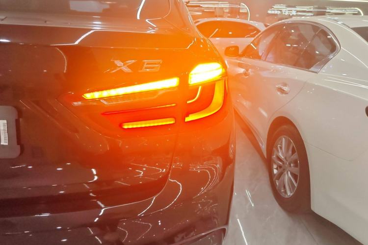 Used BMW X6 2019 xDrive28i M Sport Package Exterior 6