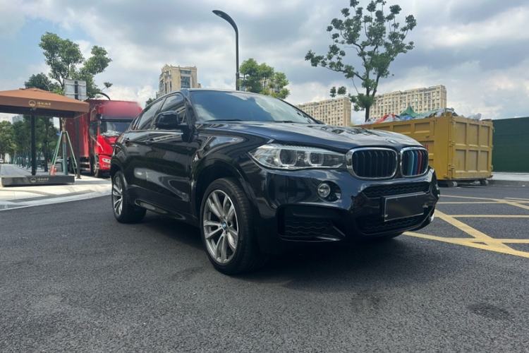 Used BMW X6 2019 xDrive28i M Sport Package Exterior 6