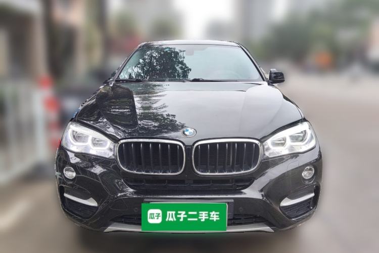 Used BMW X6  Front