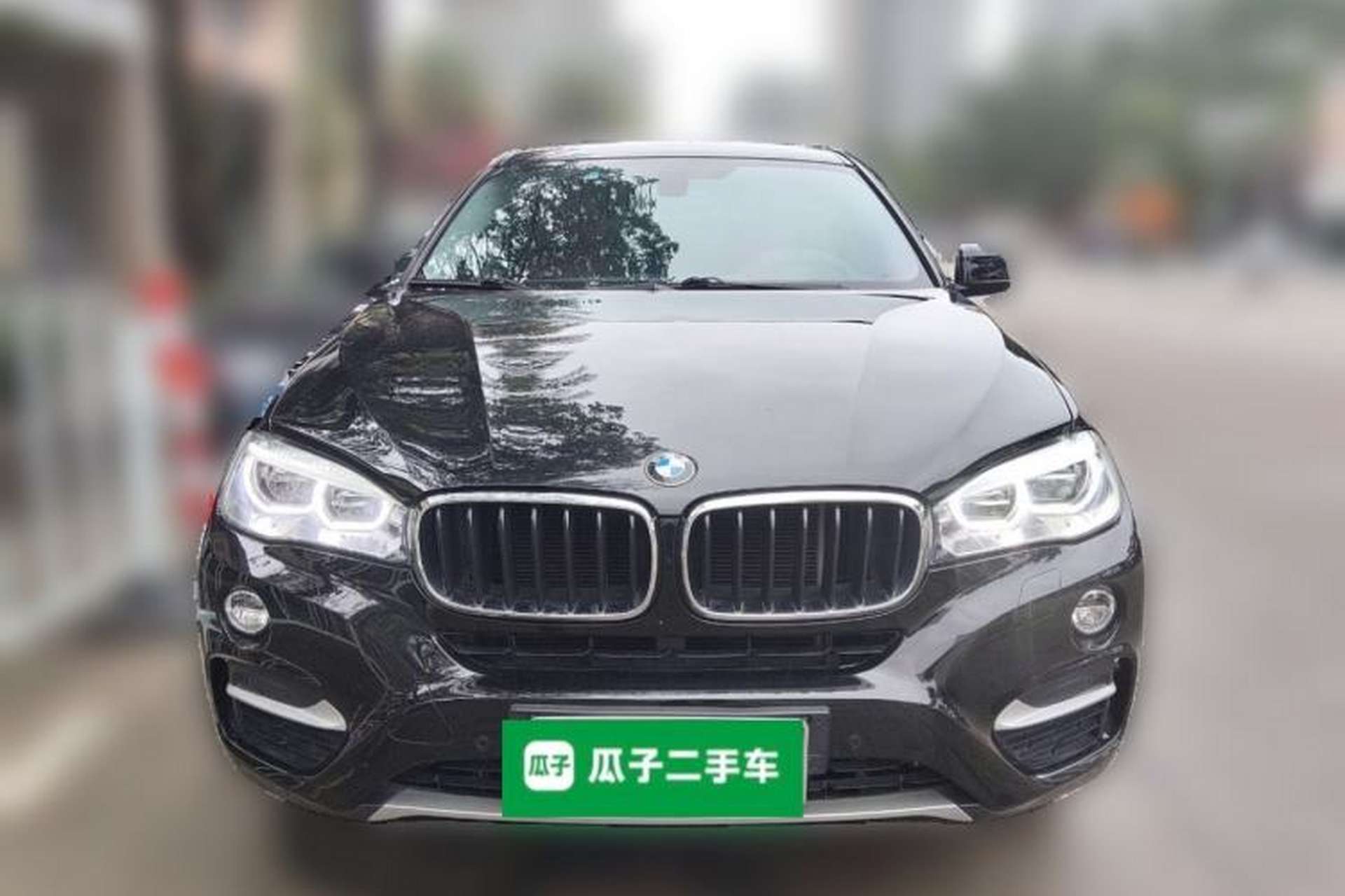 Used BMW X6  Front