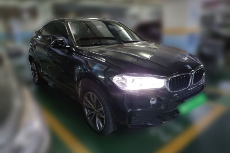 Used BMW X6 2019 xDrive28i M Sport Package Front Right 45 Deg