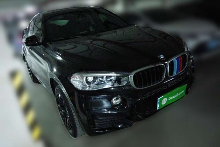 Used BMW X6 2019 xDrive35i M Sport Package Front Right 45 Deg