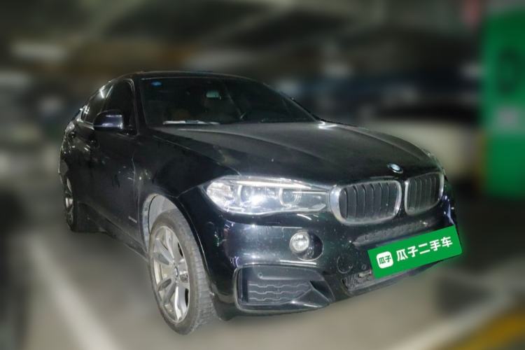Used BMW X6 2019 xDrive28i M Sport Package Front Right 45 Deg