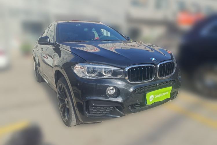 Used BMW X6 2019 xDrive35i M Sport Package Front Right 45 Deg