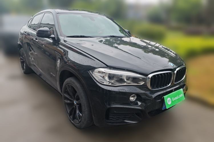 Used BMW X6 2019 xDrive35i M Sport Package Front Right 45 Deg
