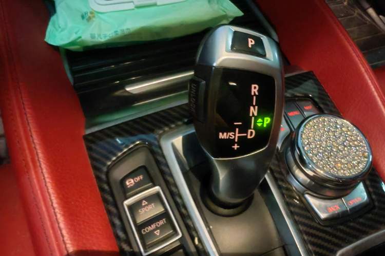 Used BMW X6 2019 xDrive28i M Sport Package Gear Lever